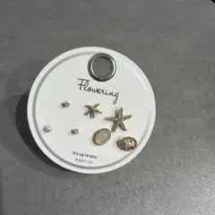 Flowering ピアスセット