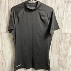 【新品】アンダーアーマー ヒートギア　コンプレッション　トレーニングシャツ