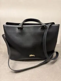 ブラックレザーショルダーバッグ