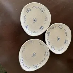 ウサギ模様の皿 3枚セット
