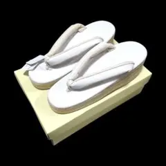 Calen Blosso】カレンブロッソ草履 胡粉色台 渡敬組紐 M - メルカリ