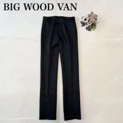 Item thumbnail for item 26866ddb-9349-44c8-84a3-68c2318ce07a