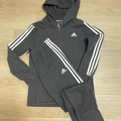 adidas アディダス 黒　上下セット　キッズ160