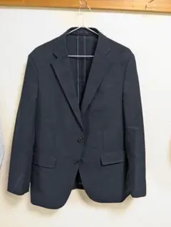 定価10000円のビジネスジャケット 超軽量 超速乾 イオンのジャケット