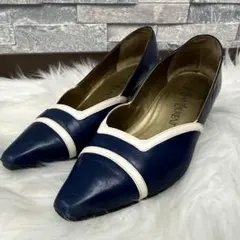 YSLイヴサンローラン レザーヒールパンプス 革靴 ネイビー 36 1/2のサムネイル