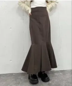 【archives】マチ付き　マーメイドスカート　ブラウン