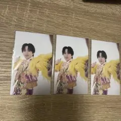 【吉田仁人】LOVE ENG!NE トロピカル衣装 自撮りトレカ 3枚セット③