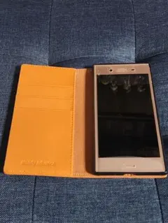 au sov36 xepria xz1 美品手帳ケース付き