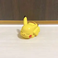 ポケモン TOMY 2004 はつゆめポケモン フィギュア ピカチュウ モンコレ