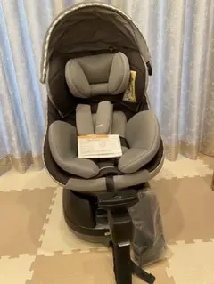 Combi 回転式チャイルドシート グレー