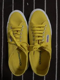 SUPERGA スニーカー イエロー サイズ39のサムネイル