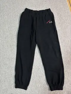 UNIQLO KAWS　スウェットパンツ