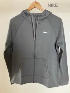 NIKE DRI-FIT グレー フード付きジャケット