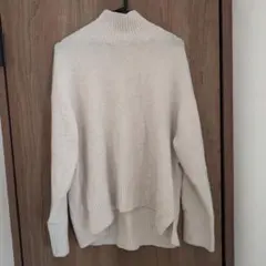 ユニクロ　スフレヤーン　モックネック　ニット　ホワイト　レディース　XL