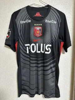 2025年 浦和レッズ サミュエルグスタフソンユニフォーム - メルカリ