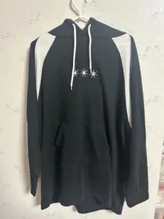 【値下げ依頼可】UNKNOWN METROPOLIZ パーカー L