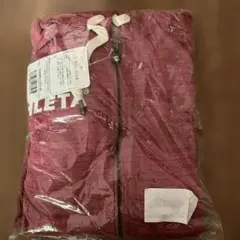 【新品】ATHLETA アスレタ ジップアップパーカー レッド　Lサイズのサムネイル