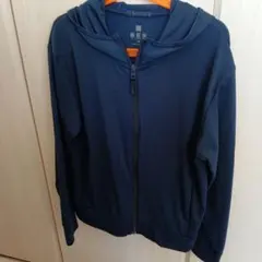 140 ユニクロ　エアリズム　UVカットパーカー　ネイビー