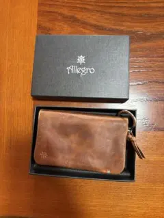 新品未使用箱付き Allegro レザーキーケース ブラウン　本革　スマートキー