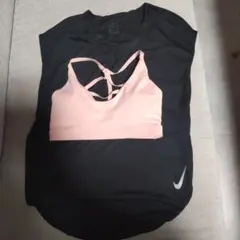 Nike DRI-FIT ヨガウェア　タンクトップ　スポーツブラ