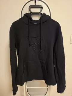 GUESS パーカー ブラック