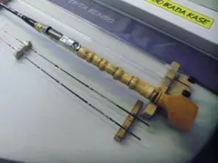 (110５)（布袋竹）カセ・筏竿(146cm)【赤に近い綺麗な朱色の竿】太田工房 1105)（布袋竹）カセ・筏竿(146cm)【赤に近い綺麗な朱色の竿】太田