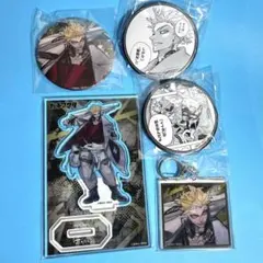 1. エンジン　ガチアクタ　くじ引き堂　缶バッジ　フィギュア　キーホルダー