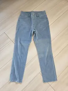 ユニクロ　ウルトラストレッチデニムレギンスパンツ