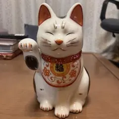 8/26迄限定値引✨金運up招き猫》古風☆白猫右手上げ6号 常滑焼 在庫