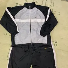 Reebok ウインドブレーカー上下セット　160㎝のサムネイル
