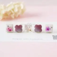 花　フラワー　インクアート　グラデーション　　水彩　小さいピアス　イヤリング