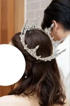 ティアラ　王冠　結婚式　ブライダル　花嫁　新婦　アクセサリー