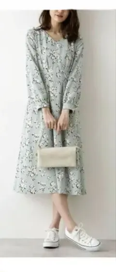 ナチュラル ビューティー ベーシック 花柄フレアワンピース 新品タグ付