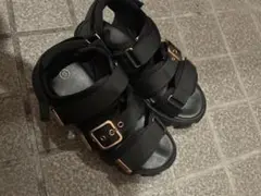 シューズインクローゼット　厚底サンダル　ブラックのサムネイル
