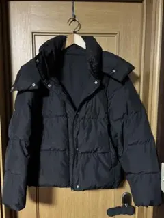 GU ウォームパデッドブルゾン　フード付き