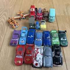 トミカカーズ26台まとめ売り 廃盤品有り - メルカリ