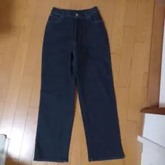 Item thumbnail for item 8223b2d6-2d92-4e0a-ba4c-dd83852d8fb6