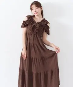 新品タグ付♡リリアンカラット 2WAYフリルティアードワンピース ブラウン