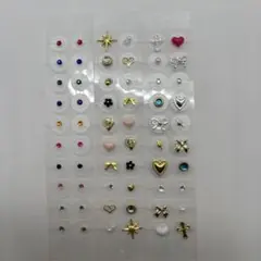 耳ツボジュエリー | 耳ツボ辞典 | 112通り＋αの症状 | B6サイズ - メルカリ