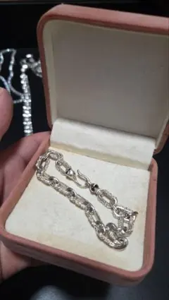 Item thumbnail for item 34858d25-a415-42c5-9a1a-a699cfc381ee