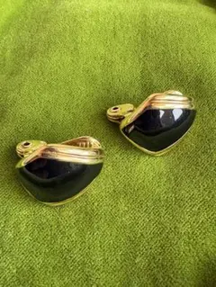 MONET(モネ) ゴールド×ブラックイヤリング・ヴィンテージ