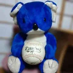 ドアラのぬいぐるみと中尾孝義捕手サインボール