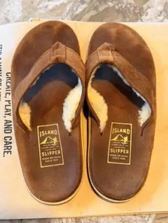 ISLAND SLIPPER スエード ボア サンダルのサムネイル