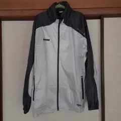 Championナイロンジャケット