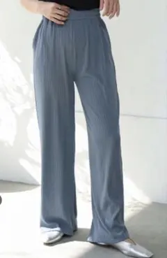 新品タグ付きBou Jeloud プリーツパンツ