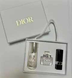新品】Dior ディオール ディスカバリーキット コスメ 香水 リップ 美容