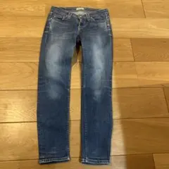 ヤヌーク　パトリシア　デニムパンツ　ストレッチ　24サイズ