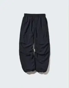 未使用タグ付き　UNIQLO ユニクロ　パラシュートパンツ　ブラック　L 黒
