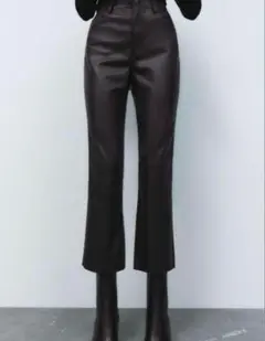 ZARA ブラック レザーパンツ　38