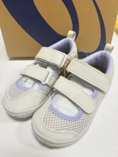 【新品タグ付き】asics キッズサンダル ホワイト/ラベンダー